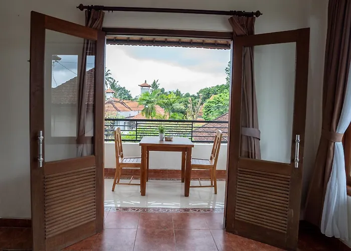 Capung Cottages