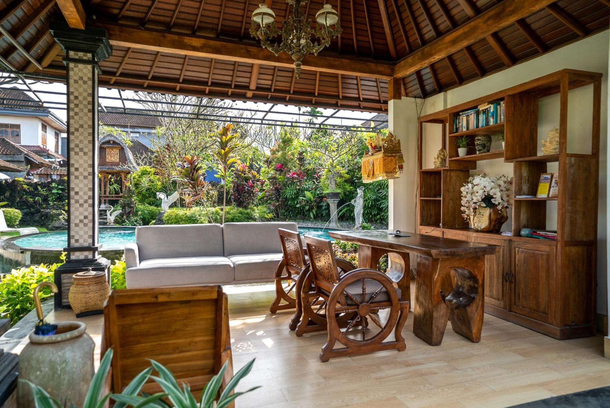 Capung * Ubud